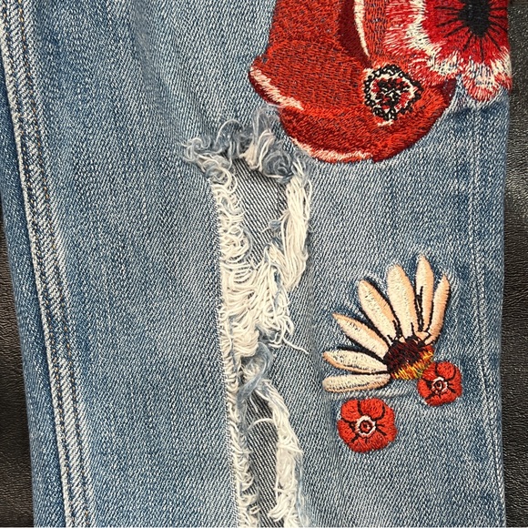 Zara Shredded Embroidered Blue Jeans 00 Distressed Boho High Waisted Cottagecore - Picture 6 of 11